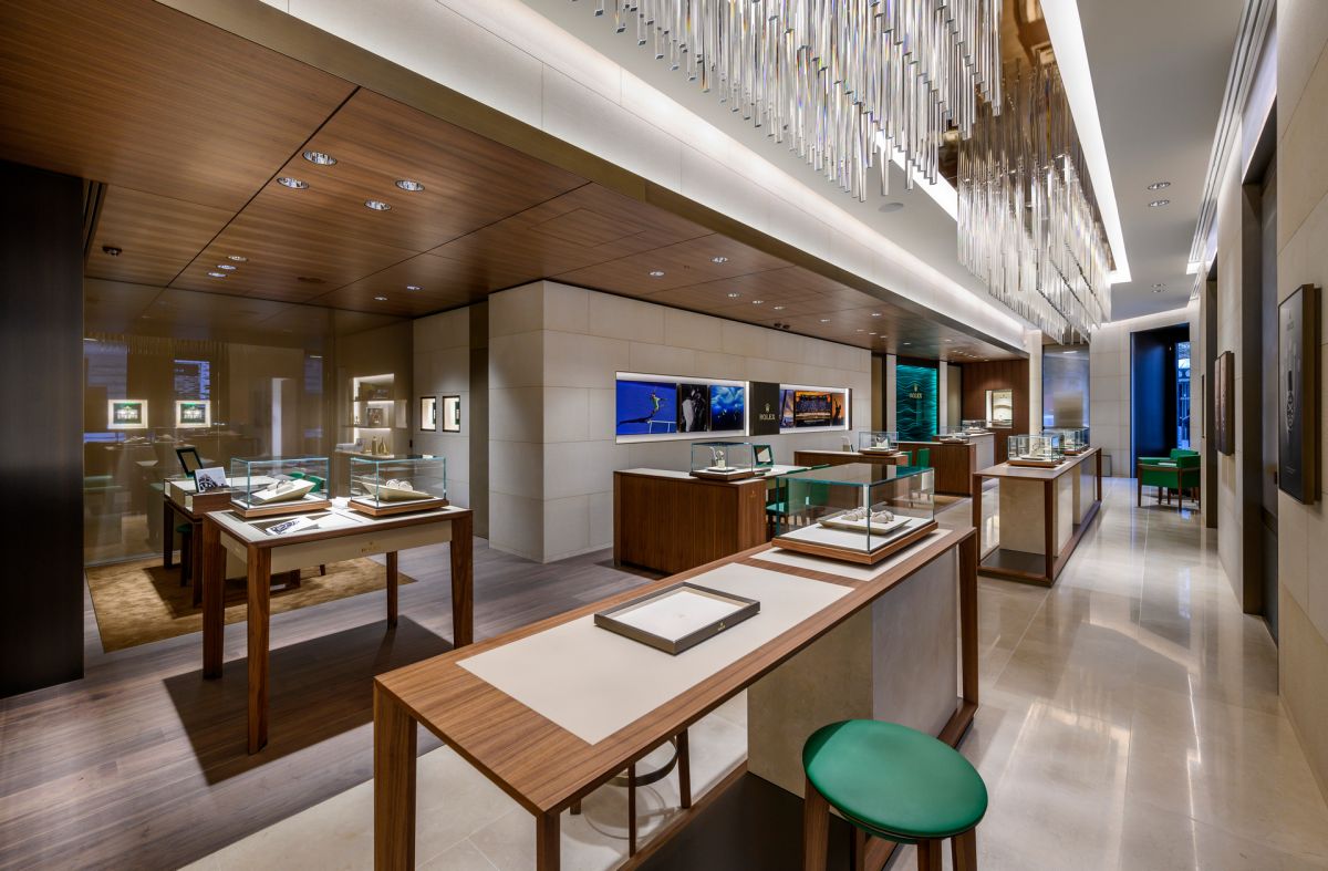 Фирменный магазин Rolex Prague