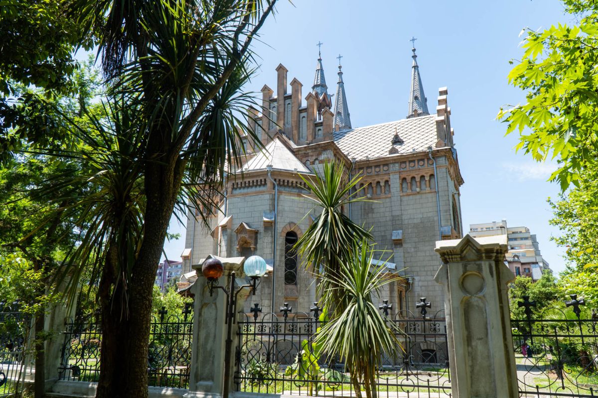 Кафедральный Собор Пресвятой Богородицы в Батуми