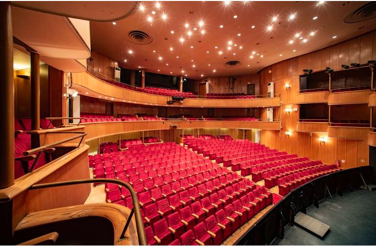 Муниципальный музыкальный театр Олимпия Мария Каллас