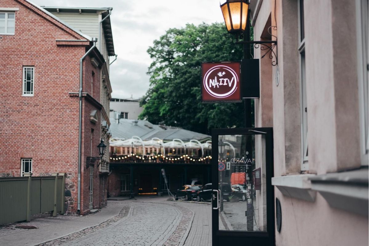 Культурный бар Naiiv