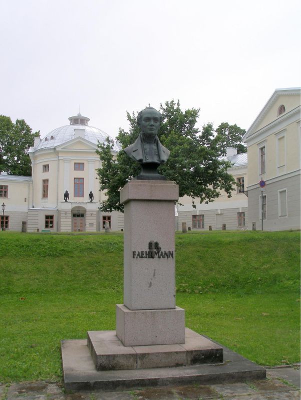 Памятник Фридриху Роберту Феэльманну