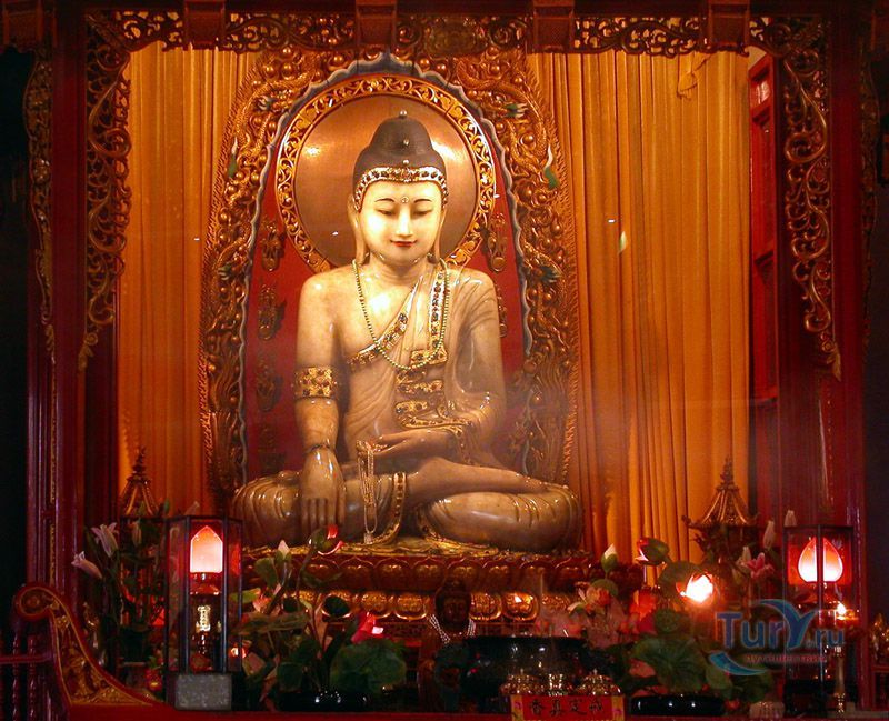 Храм Нефритового Будды