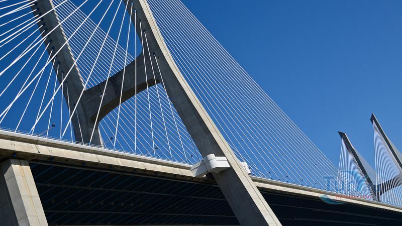 Мост Васко да Гама