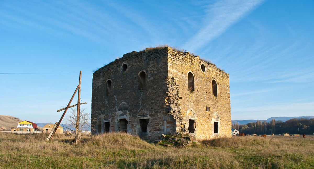 Мечеть Эски Сарай в Пионерском