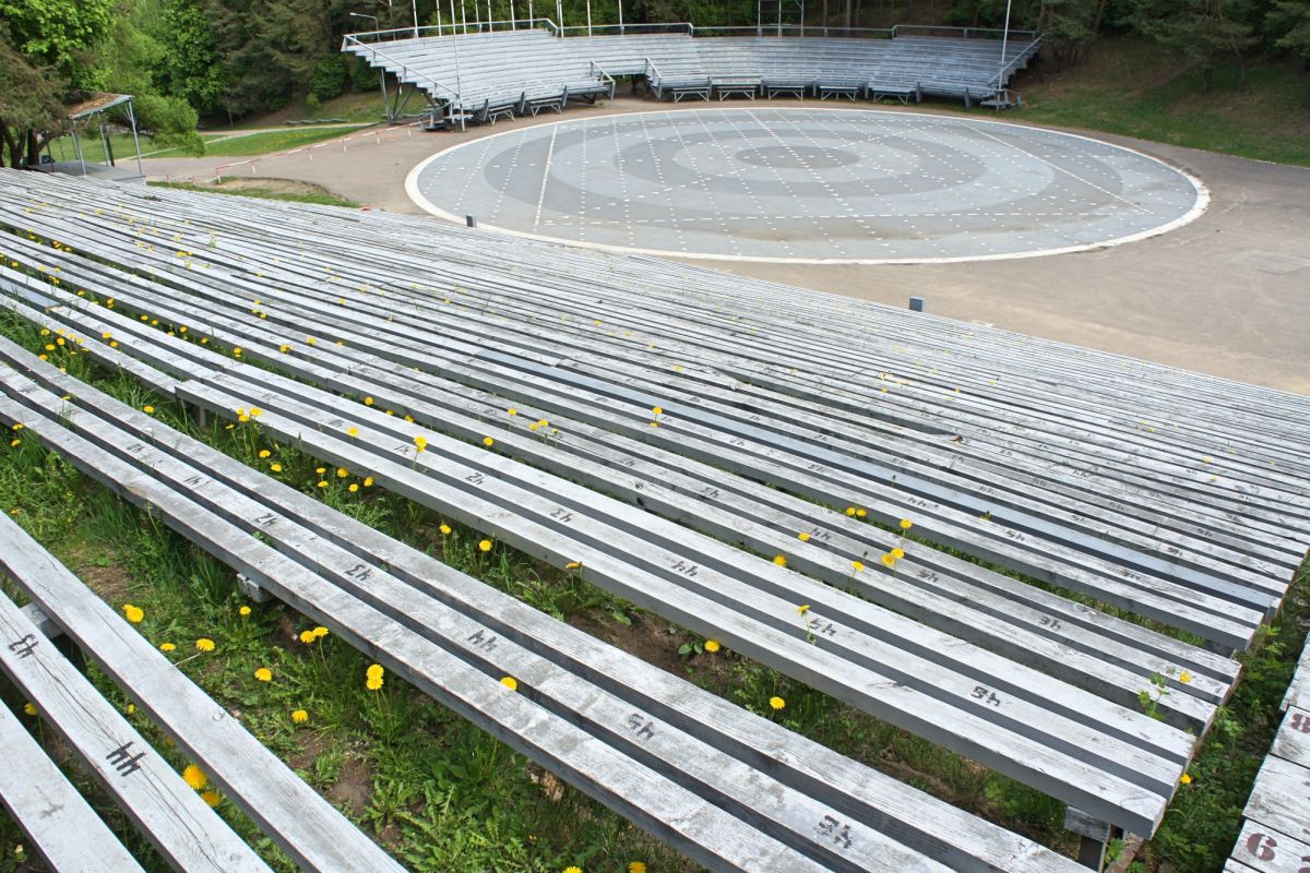 Эстрада Калнайского парка