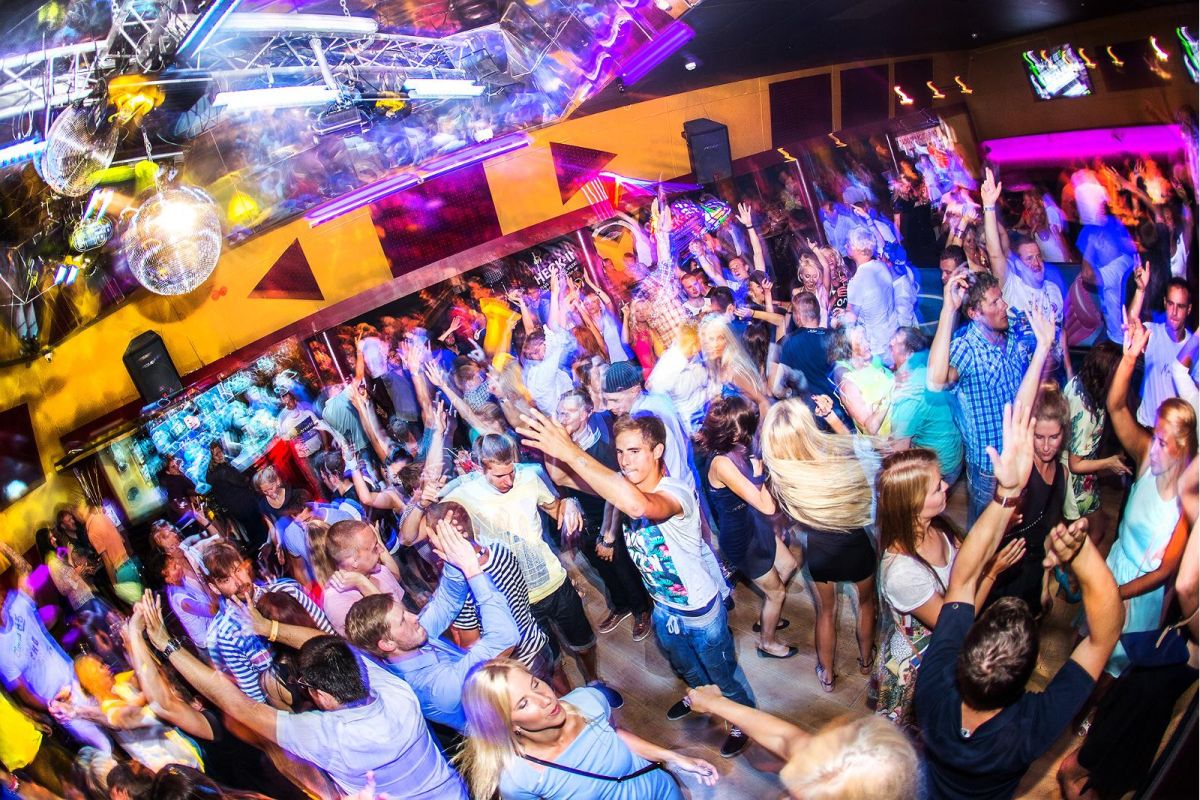 Ночной клуб COMEBACK