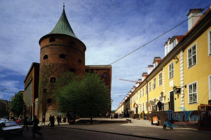 Пороховая башня