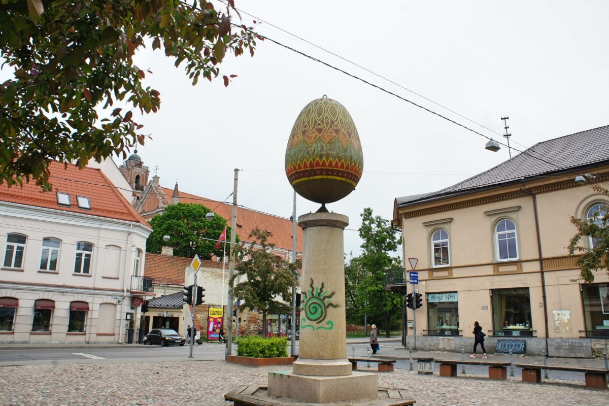 Скульптура Маргутис (Пасхальное яйцо)