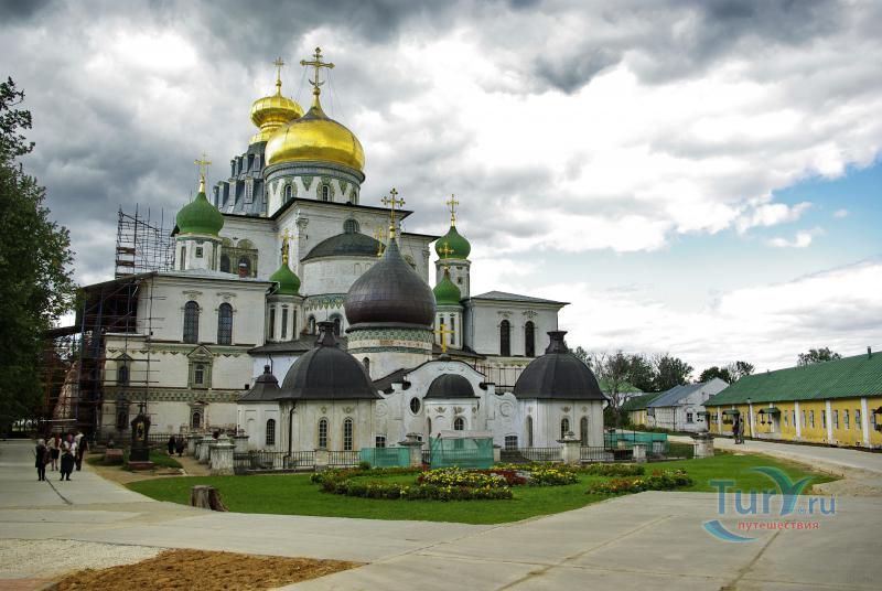 Воскресенский Ново-Иерусалимский монастырь
