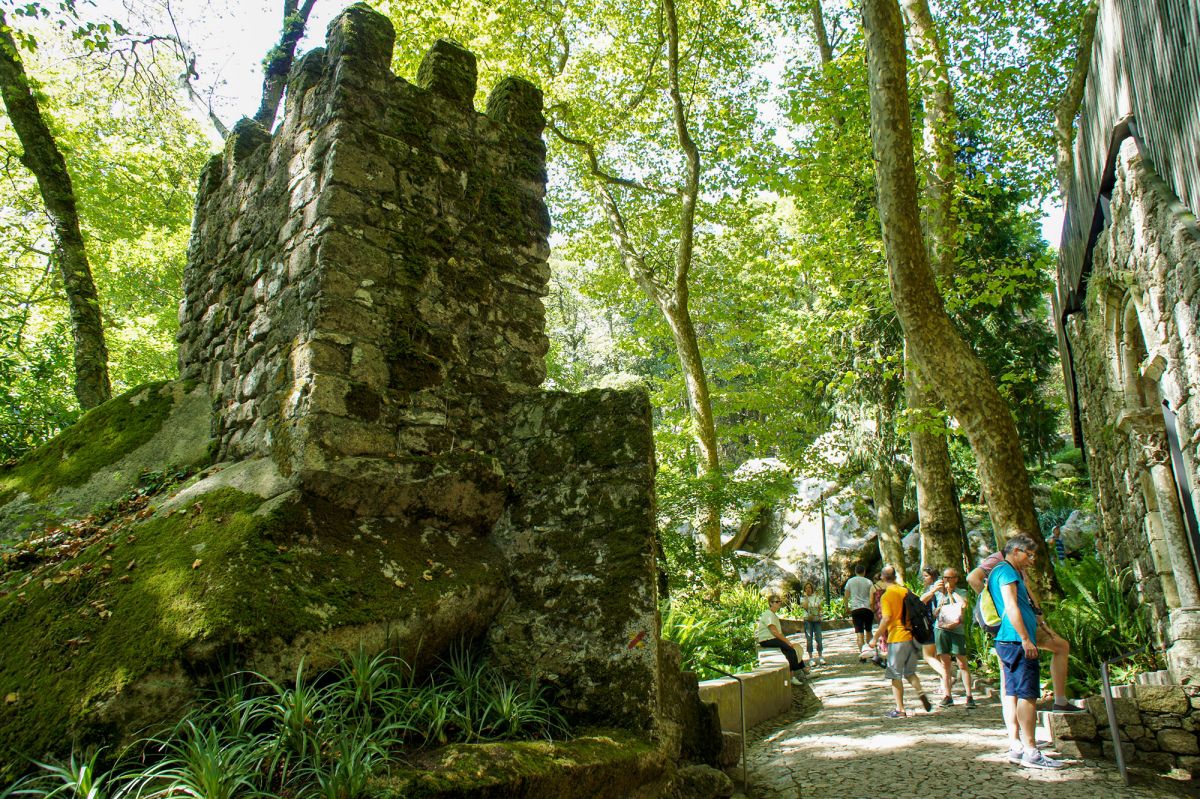 Гробница в Замке Мавров