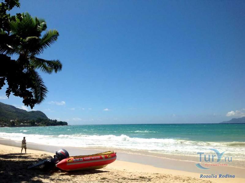 Пляжи острова Маэ