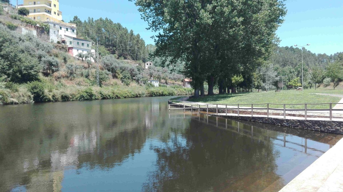 Речной пляж Рибейра-Гранде