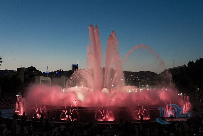 Волшебный Фонтан в Барселоне