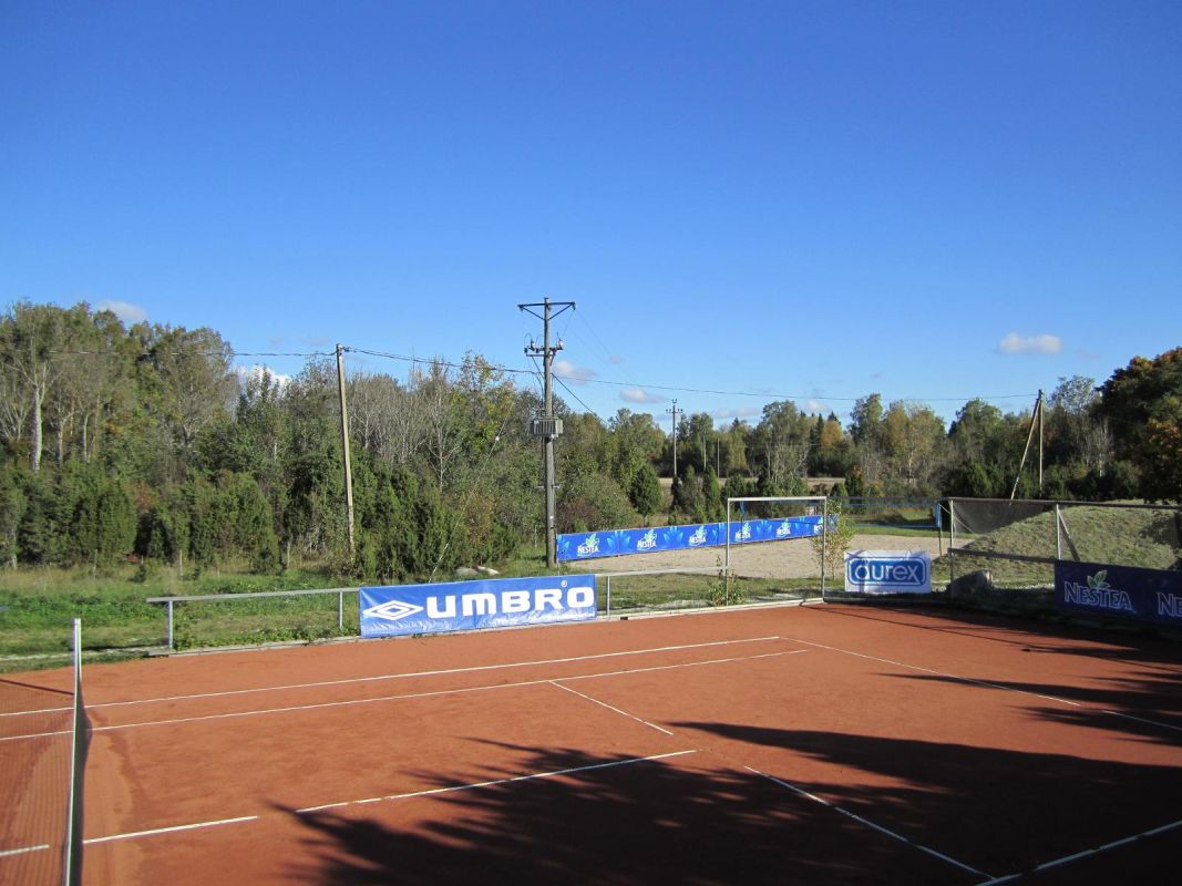 Мельница Пивароотси - спортивные площадки