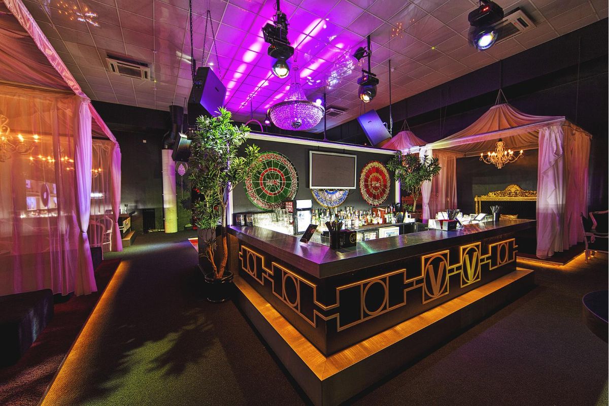 Ночной клуб 