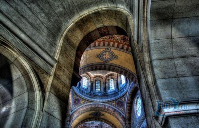 Собор Святой Марии Мажор в Марселе