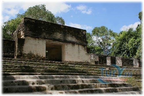 Кахал Печ (Cahal Pech)