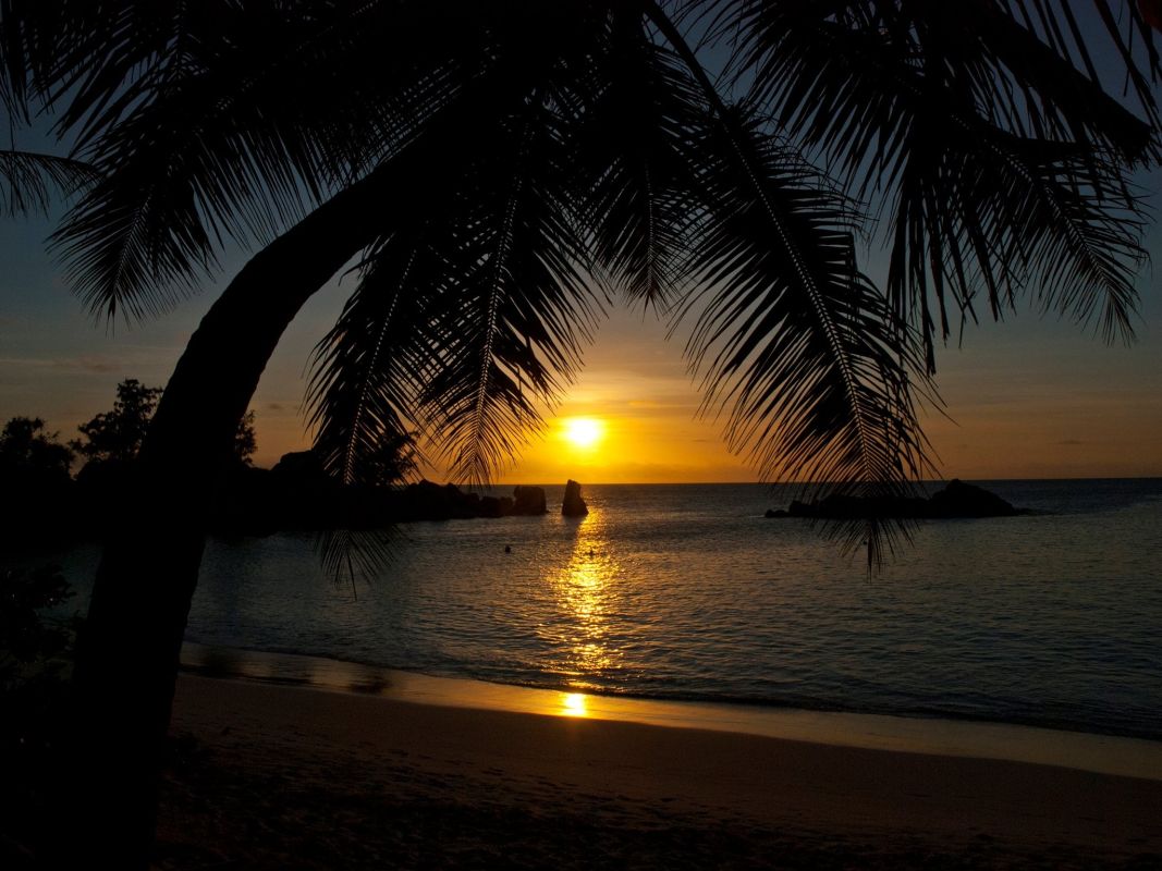 Пляж Пти-Анс-Керлан