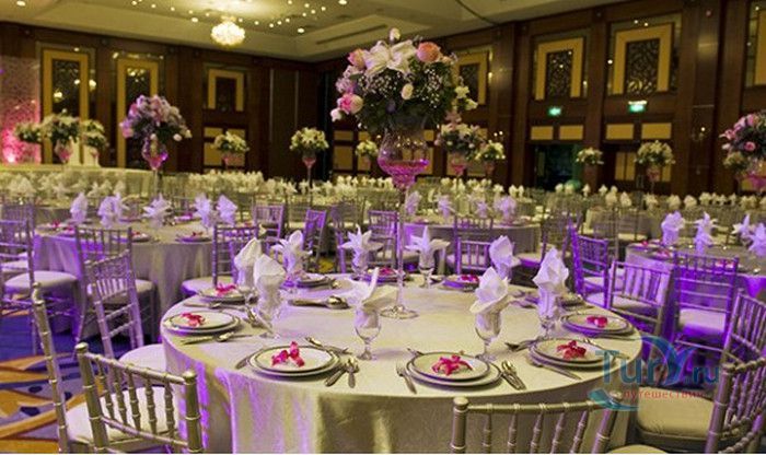 Всемирный Торговый Центр Дубая