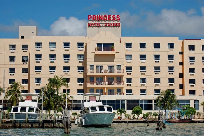 Отель-казино Принцесс