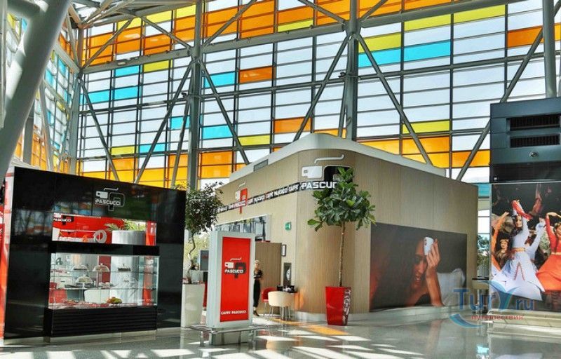 Международный аэропорт Звартноц