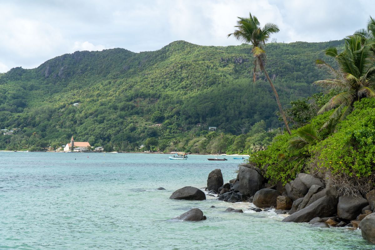 Пляж Анс Интенданс