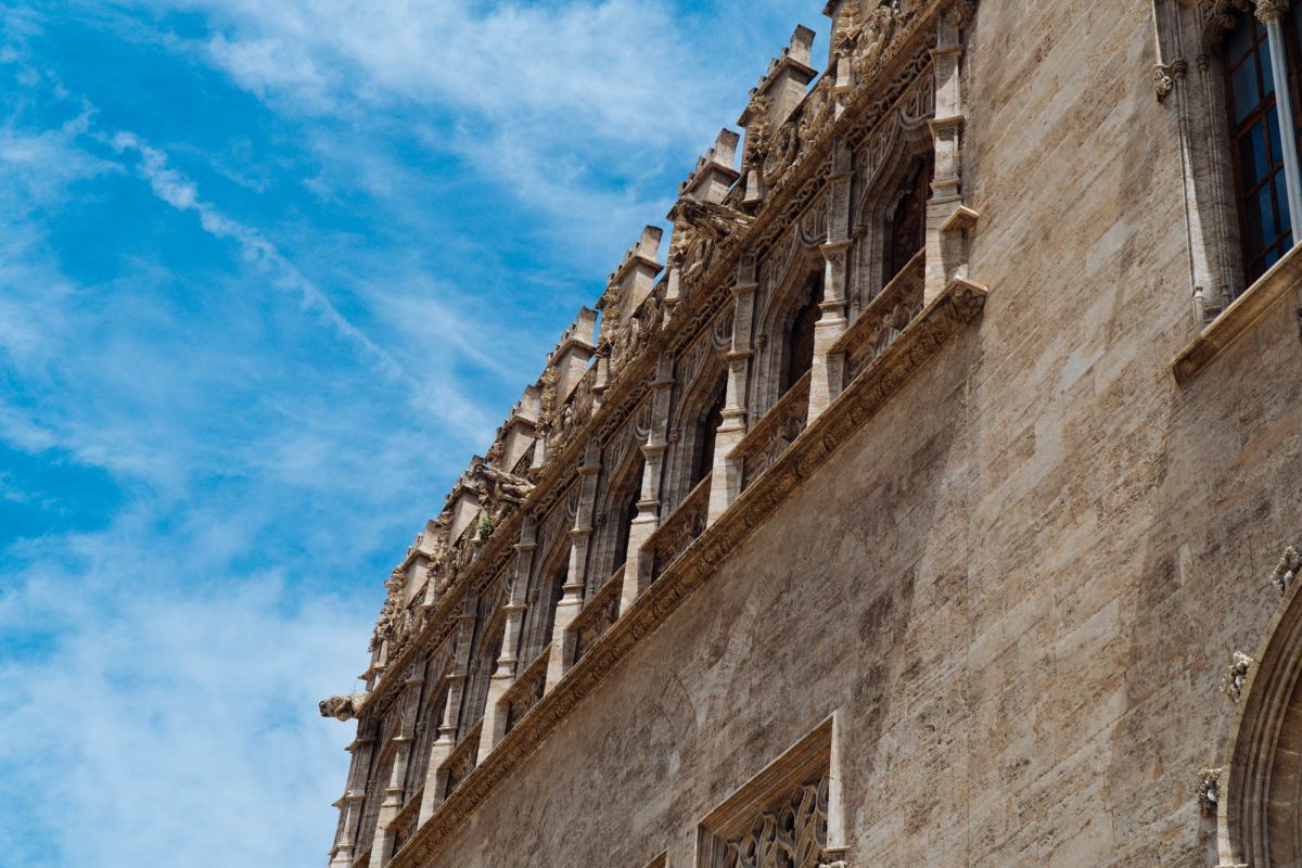 Церковь Сантос Хуанес