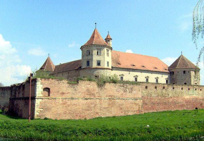 Замок Фэгэраш