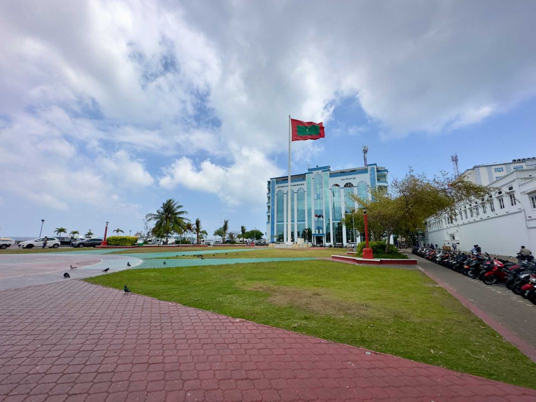 Площадь Республики (Джумхури Майдхан)