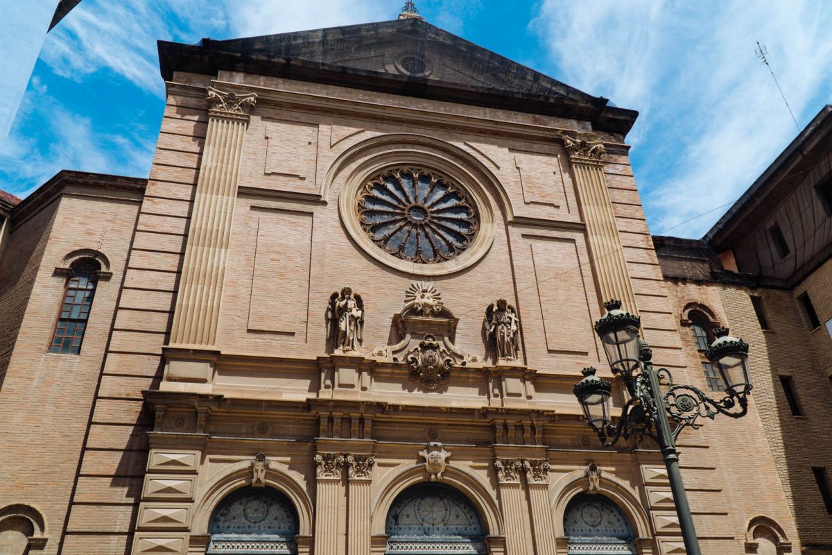 Базилика дель Саграт Кор де Хесус (Базилика Святого Сердца Иисуса)