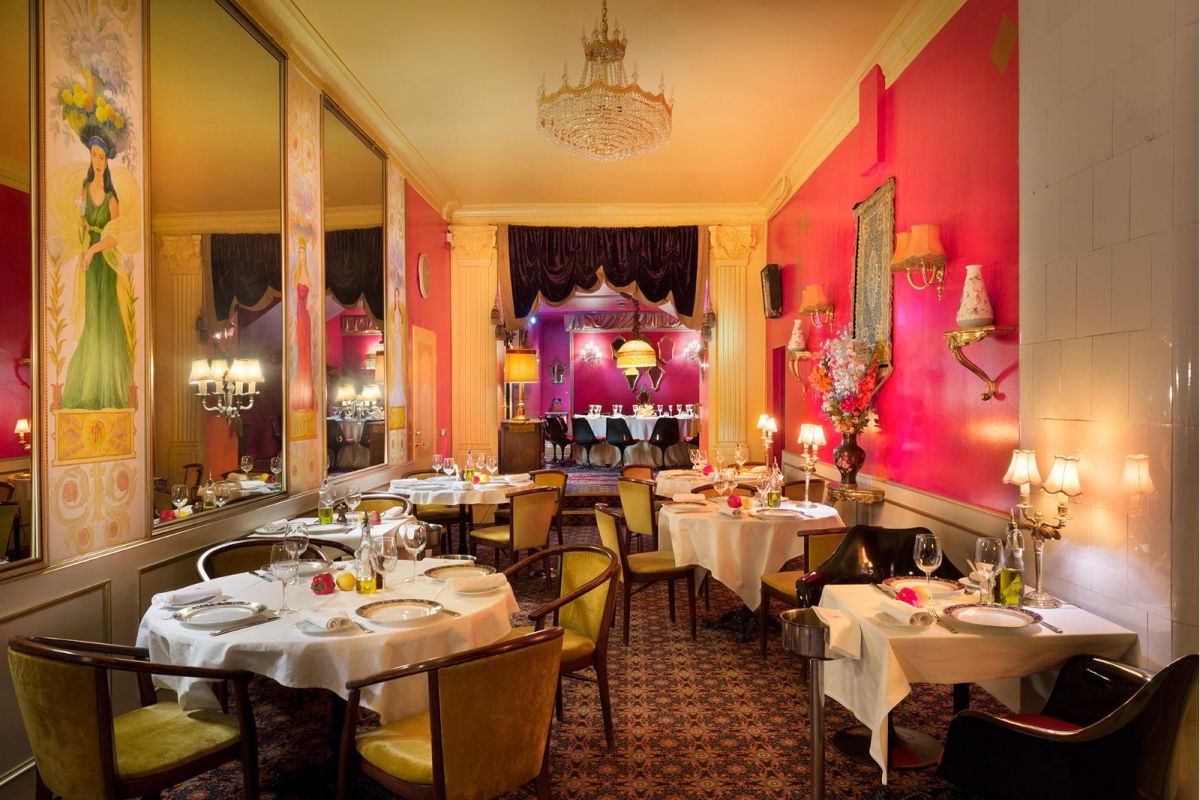 Pierre Cafe & Chocolaterie