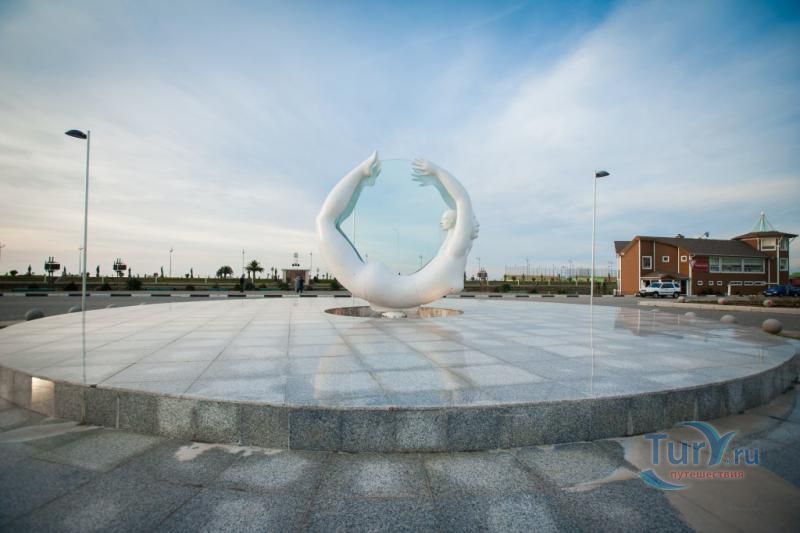 Площадь Героев в Батуми