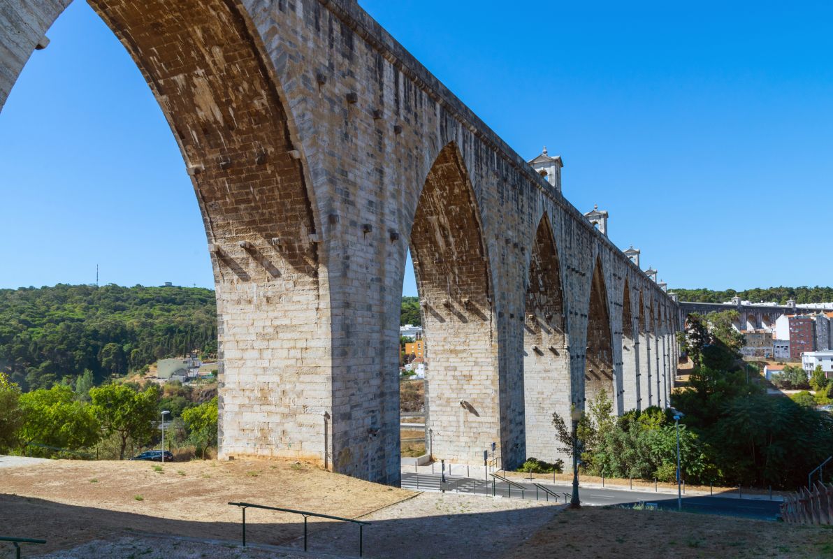 Акведук Свободной Воды (Aqueduto das Águas Livres)