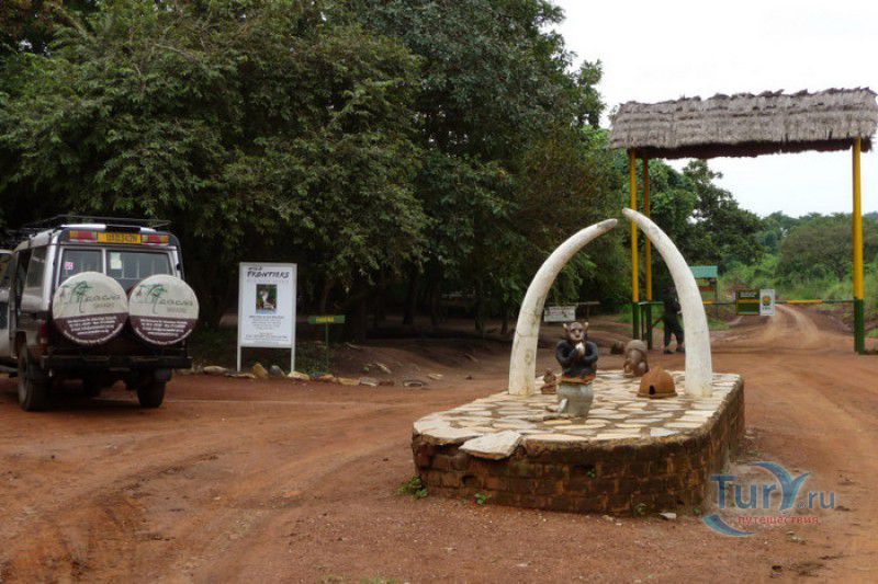 Национальный Парк Мерчинсон Фоллс