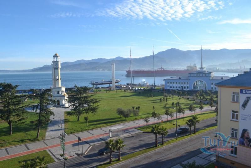 Батумский маяк