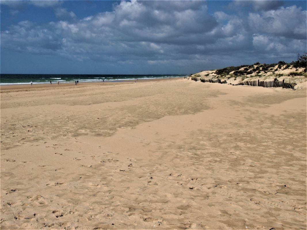 Пляж «Прайя-ду-Кабесу / Ретур»