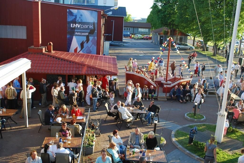 Ресторан при Пярнуском яхтклубе (Pärnu Jahtklubi Restoran)