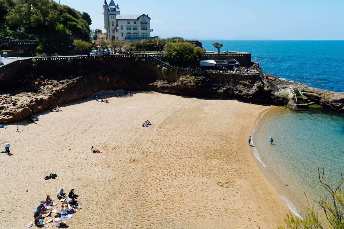 Пляж дю Пор Вьё