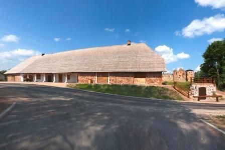 Средневековый центр впечатлений епископского городища Вастселийна