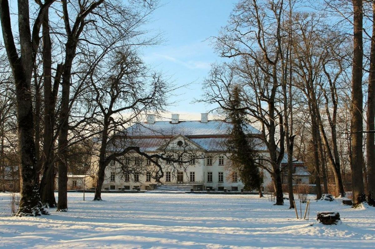 Замок Сууремыйза