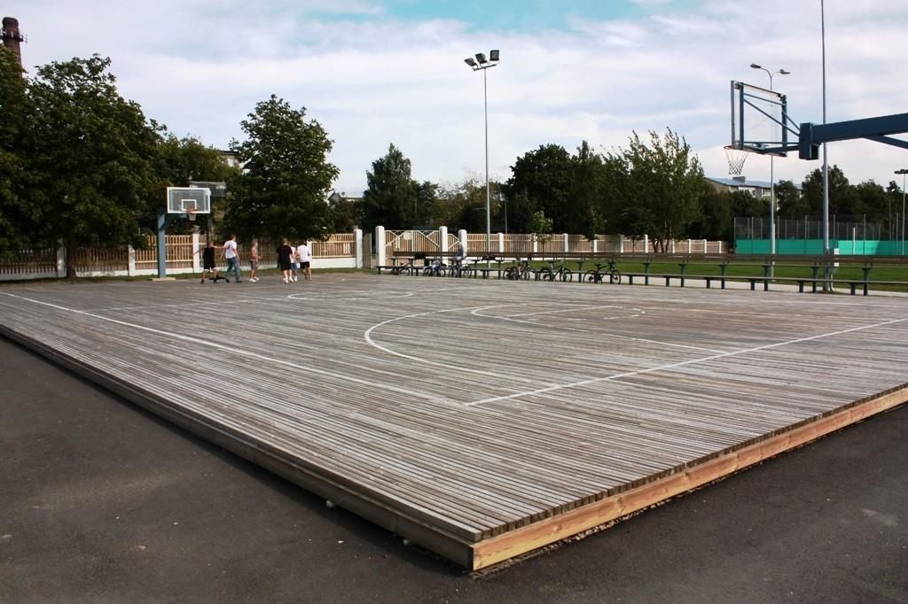 Хаапсалуский Дворец спорта и стадион