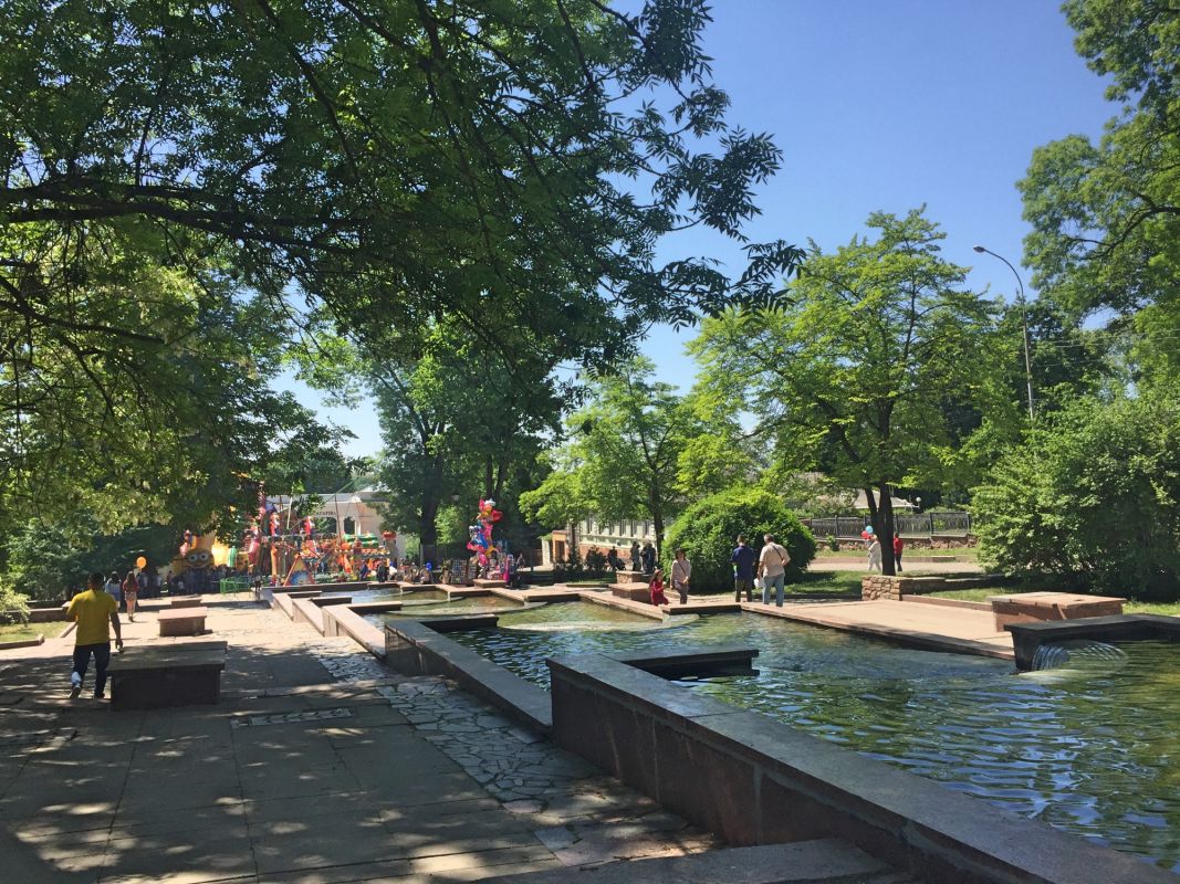 Каскадный фонтан на Старом бульваре