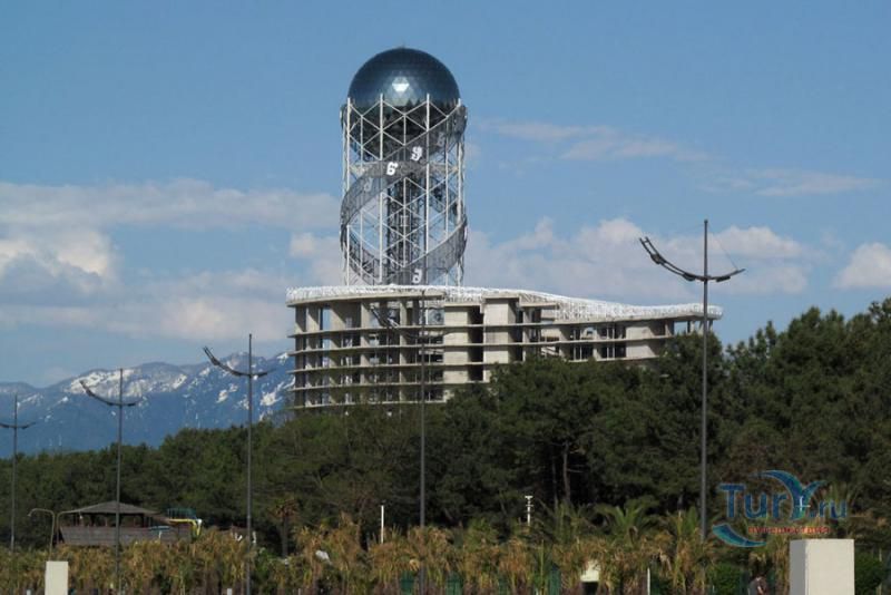 Алфавитная башня