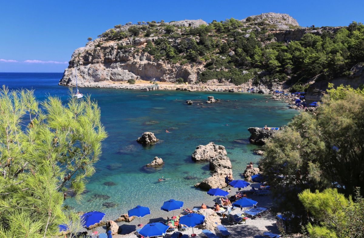 Пляж Энтони Куинн Бэй