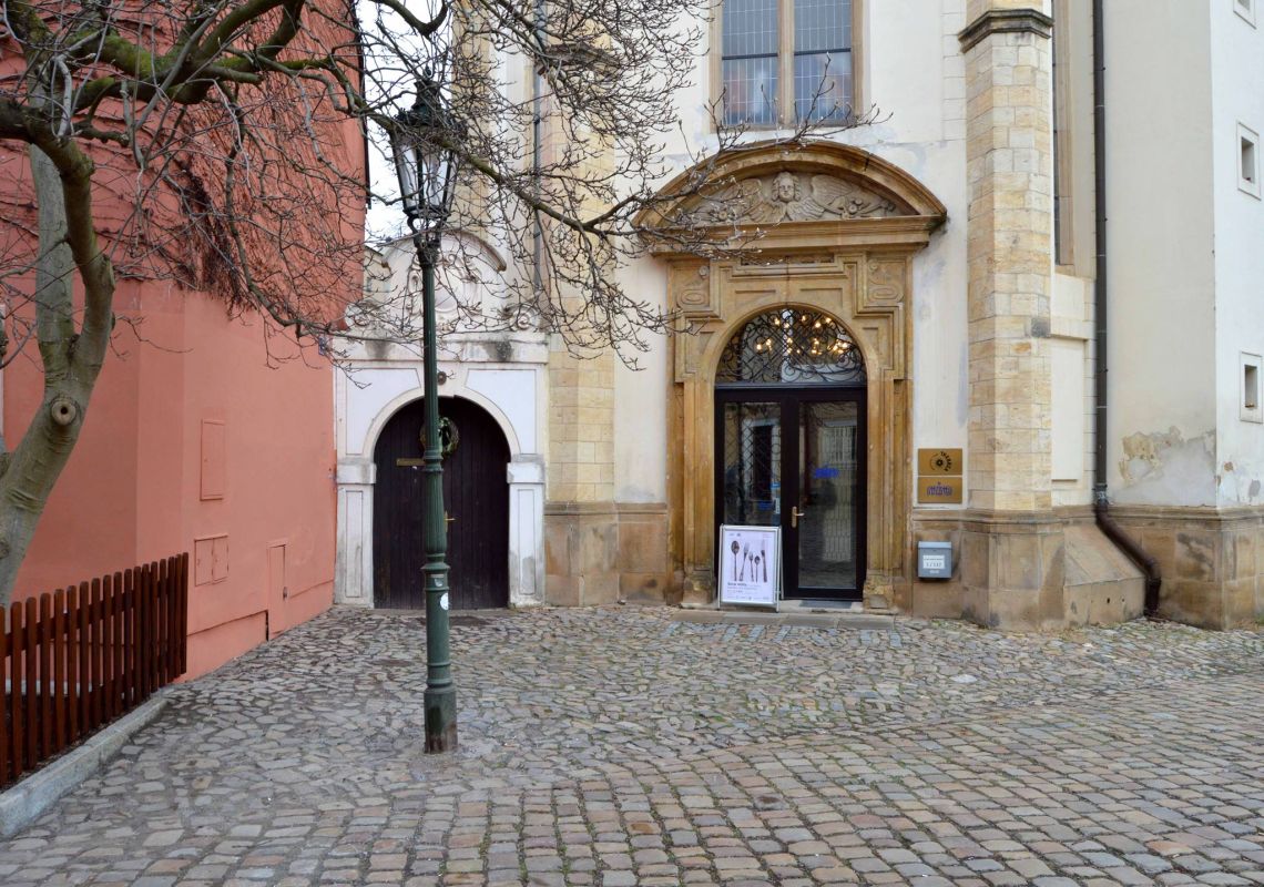 Галерея Miro – костел св. Роха