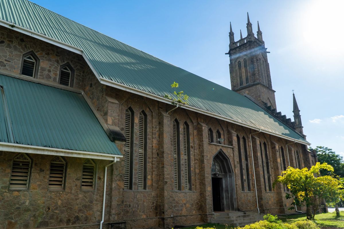 Церковь Святого Франциска Ассизского, Бэ-Лазар