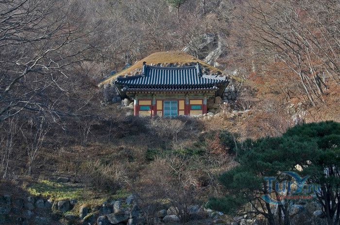 Грот Соккурам