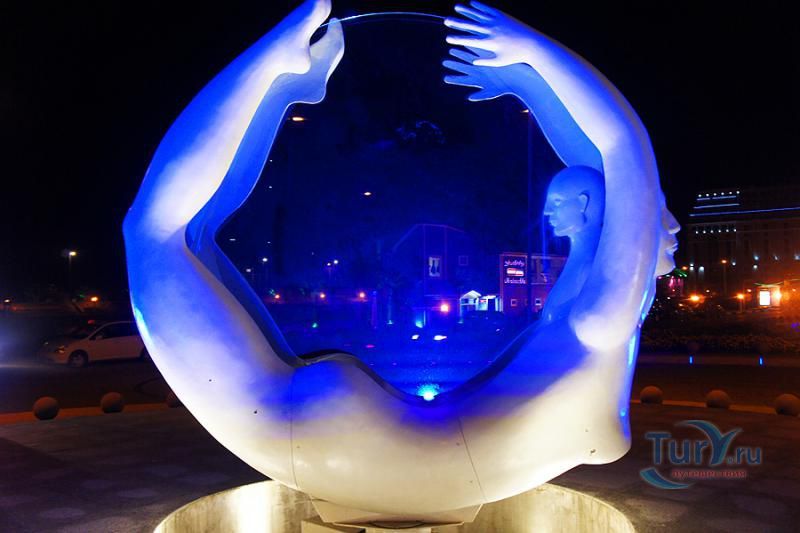 Аллея Шейха Нахаяна Мубарака