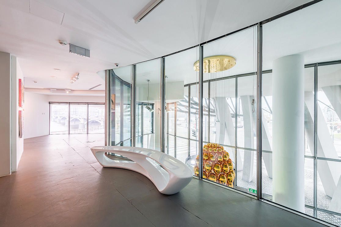 Галерея Танцующий дом