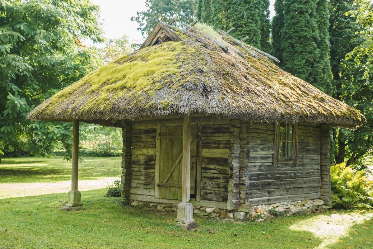 Кярдеский домик мира